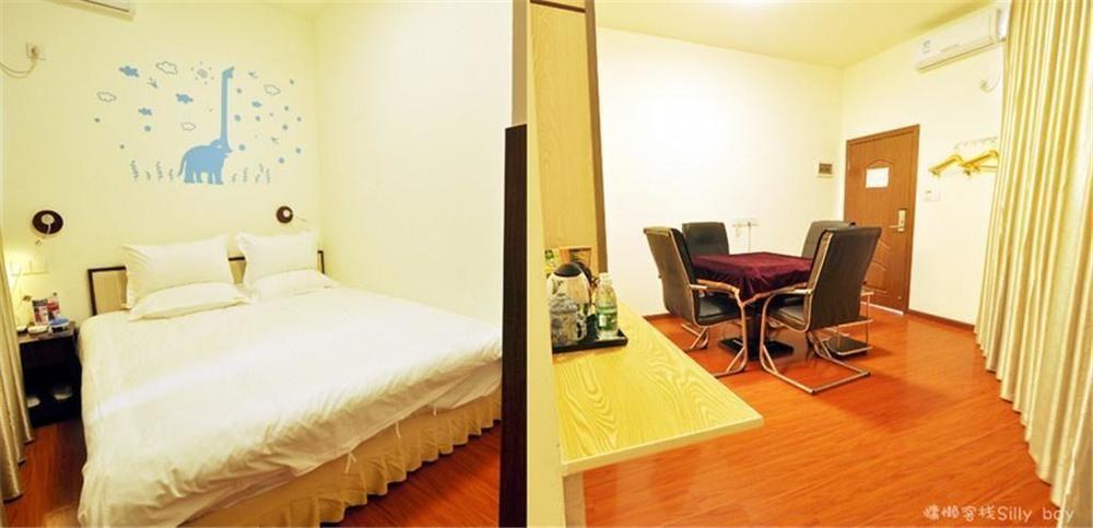 Renli Hotel Çengdu Dış mekan fotoğraf